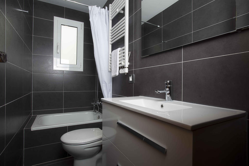 Apartamentos Sunway Talaia Сиджес Номер фото