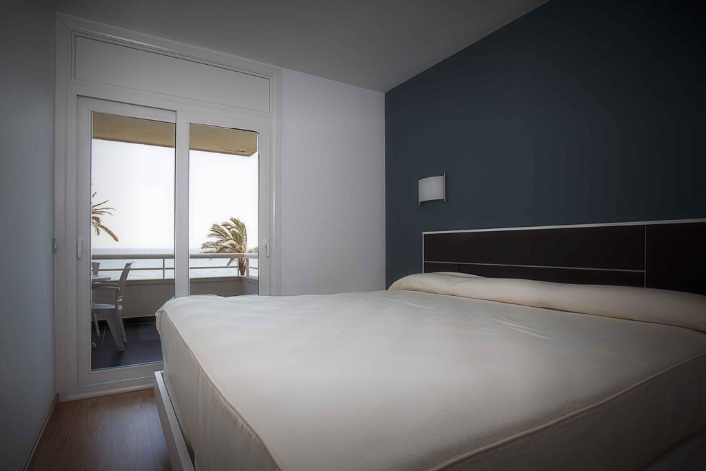 Apartamentos Sunway Talaia Сиджес Номер фото